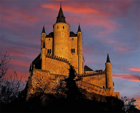 Beaten Track Alcázar of Segovia