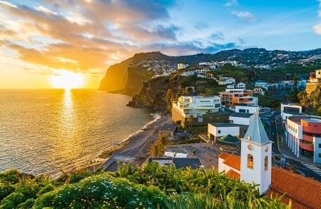 Why financial planning for US Expats is Key to a Long, Happy Life in Portugal