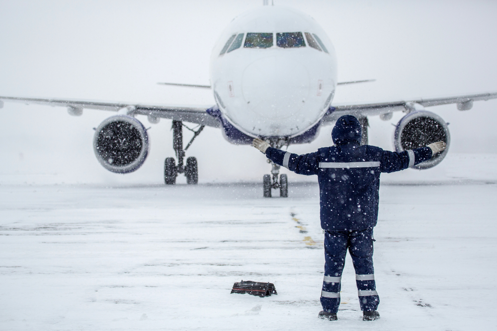 Over 1019 flights cancelled in the US after winter storm.
