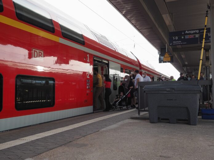 Man kills two people, injures multiple after knife attack on German train.
